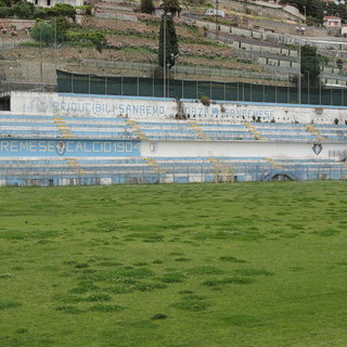 Sanremo: stadio 'Comunale' di corso Mazzini nel degrado, grido d'allarme di un nostro lettore