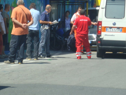 Imperia: violento litigio tra due dipendenti dell'EcoImperia, uno finisce all'ospedale Imperia: violento litigio tra due dipendenti dell'EcoImperia, uno finisce all'ospedale