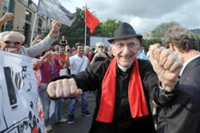 Comunità di San Benedetto: "Se vi manca Don Gallo, sabato prossimo andate a Ventimiglia perché è là che sarebbe oggi"