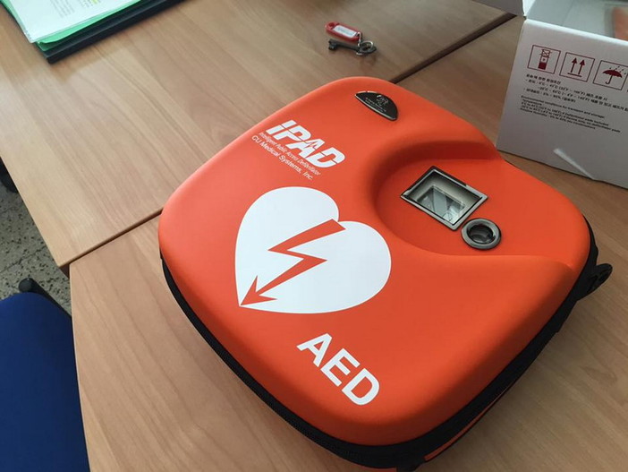 Vallecrosia: nell’ambito del progetto ‘Comune cardio protetto’ al via l’installazione di tre defibrillatori Vallecrosia: nell’ambito del progetto ‘Comune cardio protetto’ al via l’installazione di tre defibrillatori