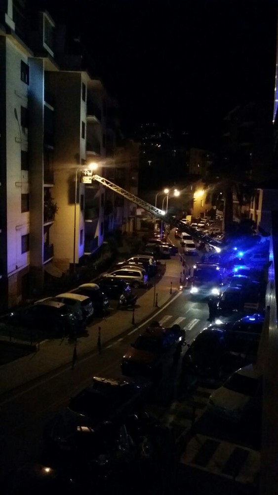 Sanremo: donna di 60 anni trovata morta in casa in via Galileo Galilei, indagini della Polizia