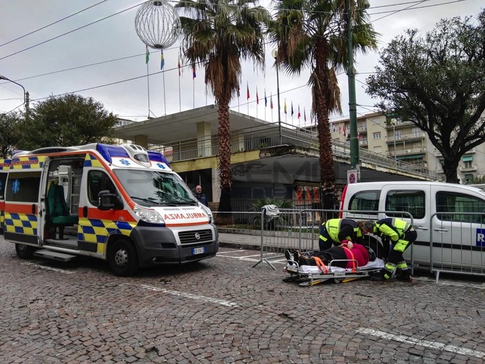 Le immagini dei soccorsi Le immagini dei soccorsi