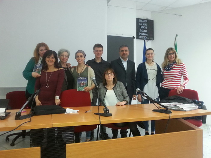 Il Ruffini incontra Debora Riccelli, autrice del libro “Nessuno mai potrà + udire la mia voce” Il Ruffini incontra Debora Riccelli, autrice del libro “Nessuno mai potrà + udire la mia voce”