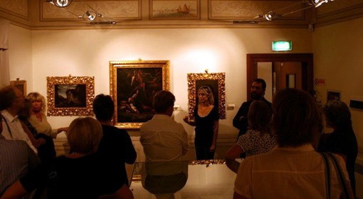 Sanremo: le foto della delegazione svedese in biblioteca Sanremo: le foto della delegazione svedese in biblioteca