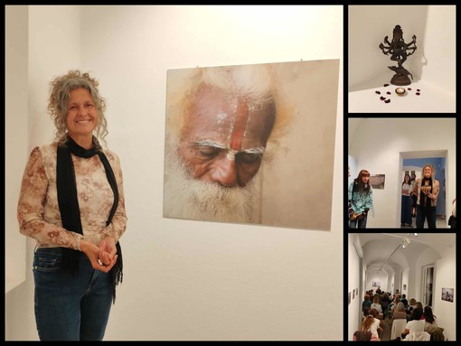 “Dialogo tra la mente e il cuore”: a Vallebona meditazione e itinerario silenzioso tra le opere di Debora Roggeri (Foto e video) “Dialogo tra la mente e il cuore”: a Vallebona meditazione e itinerario silenzioso tra le opere di Debora Roggeri (Foto e video)