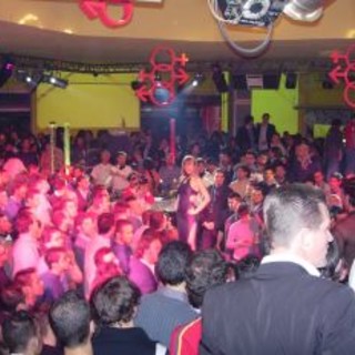 Sanremo: dura risposta di locali e spiagge a Franco Poggio