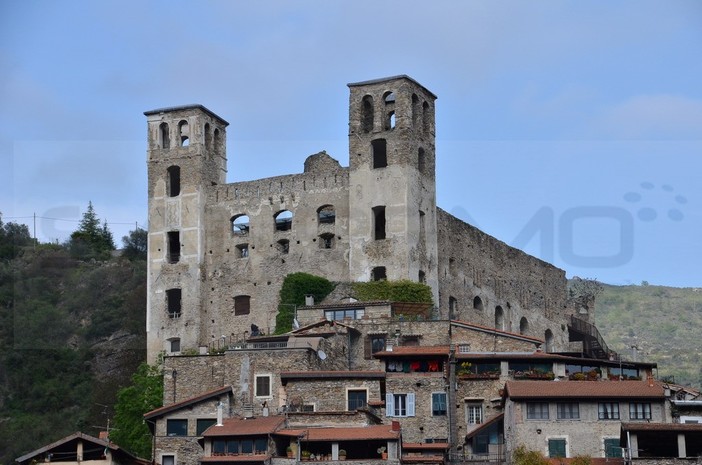 Dolceacqua: questa sera primo appuntamento con 'Jazz e dintorni' insieme al duo Martini Rebaudo Dolceacqua: questa sera primo appuntamento con 'Jazz e dintorni' insieme al duo Martini Rebaudo
