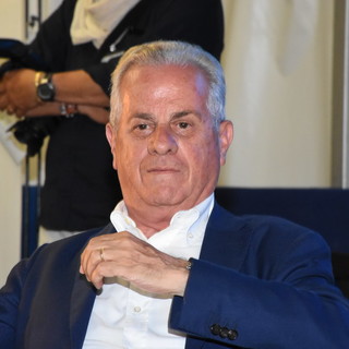 Imperia: scrutinio del ballottaggio in corso, le prime sezioni vedono leggermente in vantaggio Claudio Scajola