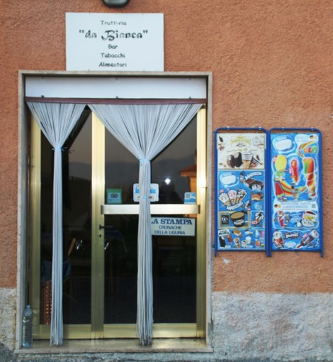 Ad Arnasco (SV) DA BIANCA una classica trattoria di una volta, senza fronzoli e rivisitazioni. Ad Arnasco (SV) DA BIANCA una classica trattoria di una volta, senza fronzoli e rivisitazioni.