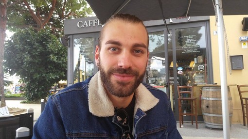 Davide Meneghini da Imperia all'Australia e ritorno in Italia dove fa il fotografo. "La mia passione è un lavoro anche grazie all'esperienza all'estero" Davide Meneghini da Imperia all'Australia e ritorno in Italia dove fa il fotografo. "La mia passione è un lavoro anche grazie all'esperienza all'estero"