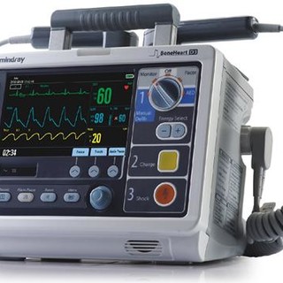 Badalucco: installato un nuovo defibrillatore automatico da esterno, ora in paese sono due Badalucco: installato un nuovo defibrillatore automatico da esterno, ora in paese sono due