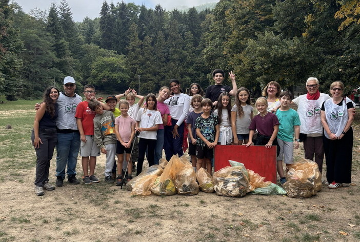 I Deplasticati ripartono da San Romolo: bambini e volontari insieme per una giornata dedicata all'ambiente I Deplasticati ripartono da San Romolo: bambini e volontari insieme per una giornata dedicata all'ambiente
