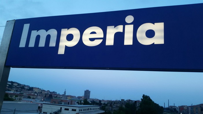 Servizi mancanti nella nuova stazione ferroviaria di Imperia: interrogazione del Consigliere Giovanni Barbagallo