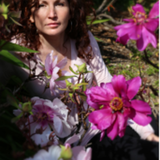 Daiana Campaini torna a Vallebona per presentare il suo nuovo libro: "Voci dalla soglia" (Foto)