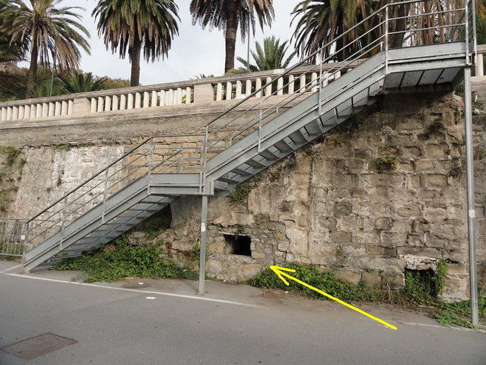 Sanremo: situazione di degrado al Sud-Est, intervento (con foto) di un nostro lettore Sanremo: situazione di degrado al Sud-Est, intervento (con foto) di un nostro lettore