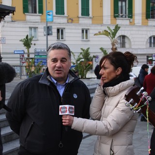 Le immagini della diretta da piazza Colombo Le immagini della diretta da piazza Colombo