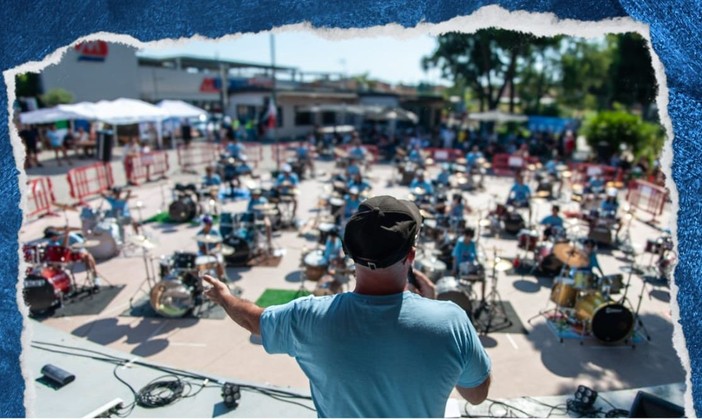 Cento batterie e una sola musica, a Sanremo va in scena "Drum 100" (Foto)