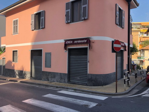 Sanremo: chiuso per 15 giorni a scopo precauzionale il negozio 'Enea' dove lavorava il 62enne ricoverato per Covid Sanremo: chiuso per 15 giorni a scopo precauzionale il negozio 'Enea' dove lavorava il 62enne ricoverato per Covid