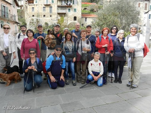Partecipazione massiccia domenica scorsa per l'escursione in Valle Barbaira con 'Liguria da Scoprire'