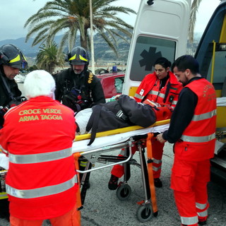 Arma di Taggia: esercitazione antincendio questa mattina alla Darsena, in azione Vvf, 118 e Guardia Costiera