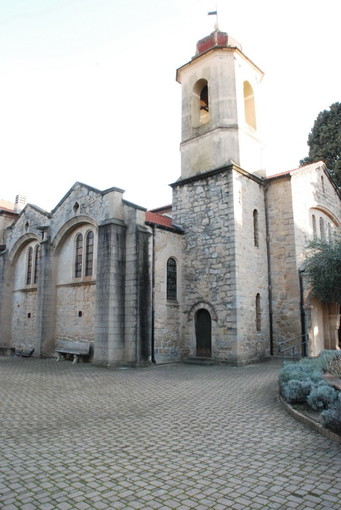 Bordighera: abbassamento delle temperature, concerto di stasera dei 'Tribauta' spostato all'interno dell'ex Anglicana Bordighera: abbassamento delle temperature, concerto di stasera dei 'Tribauta' spostato all'interno dell'ex Anglicana