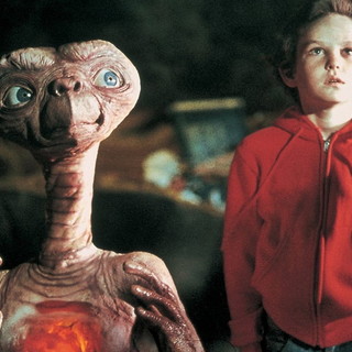 Sanremo: 'Cinema sotto le Stelle', in piazza Santa Brigida arriva il film 'E.T. l'extraterrestre' Sanremo: 'Cinema sotto le Stelle', in piazza Santa Brigida arriva il film 'E.T. l'extraterrestre'