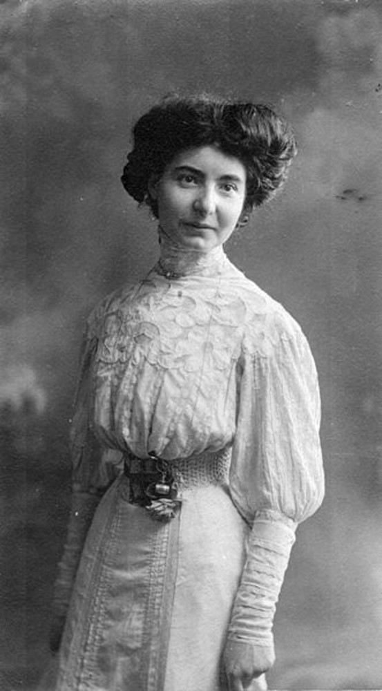 Una foto di Eva Mameli dal Museo di Sanremo a Roma per la mostra su le donne che hanno fatto l'Italia Una foto di Eva Mameli dal Museo di Sanremo a Roma per la mostra su le donne che hanno fatto l'Italia