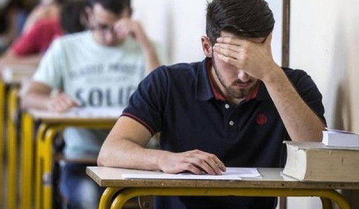 'Notte prima degli esami': domani la prima prova della 'Maturità', tutti i numeri della nostra provincia 'Notte prima degli esami': domani la prima prova della 'Maturità', tutti i numeri della nostra provincia