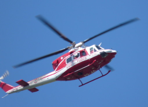 Colle di Nava: scontro tra auto e moto, un 35enne di Torino in elicottero a Pietra Ligure