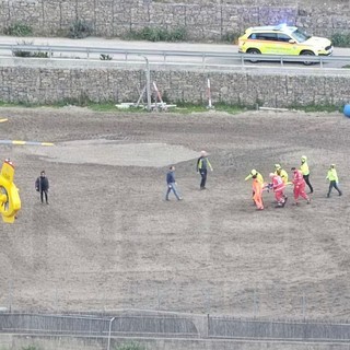 Taggia: bambina di 8 anni cade da Cavallo, l'elicottero la trasporta al 'Gaslini' con un braccio rotto (Foto)