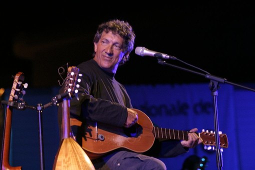 Eugenio Bennato Eugenio Bennato