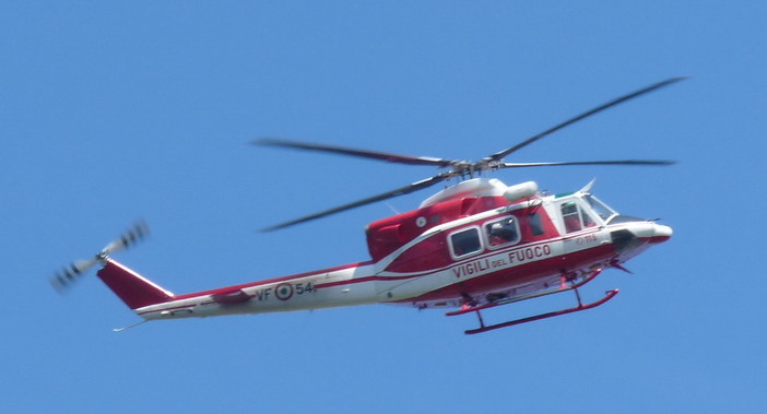 Bordighera: equipe dei chirurghi impegnata su un'operazione, anziana trasferita d'urgenza all'ospedale di Cuneo Bordighera: equipe dei chirurghi impegnata su un'operazione, anziana trasferita d'urgenza all'ospedale di Cuneo