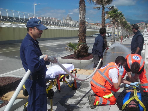 Imperia: martedì scorso una esercitazione anticendio all'interno del porto turistico Imperia: martedì scorso una esercitazione anticendio all'interno del porto turistico