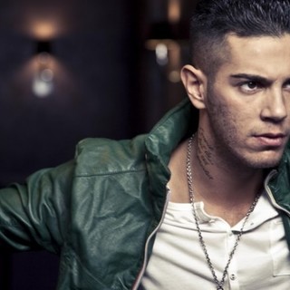 Questo pomeriggio alle 15.15 su Radio Onda Ligure 101, l'intervista al rapper Emis Killa