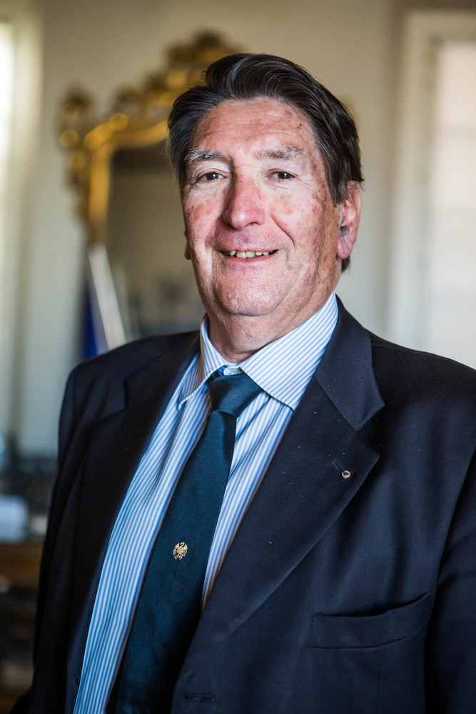 Enrico Lupi Enrico Lupi