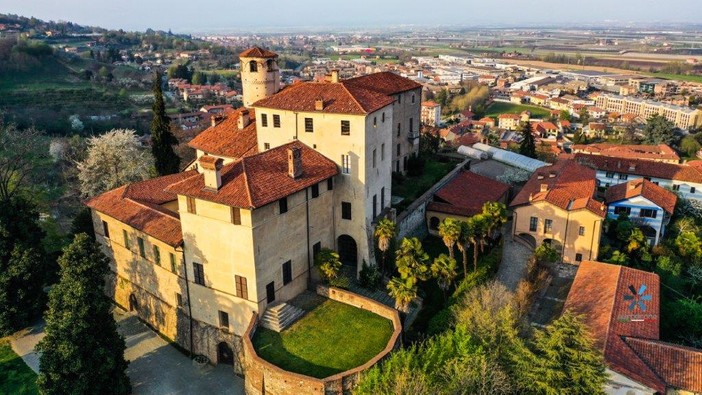 Patentino per il drone? Con Eurodrone competenza, sicurezza e professionalità al tuo servizio Patentino per il drone? Con Eurodrone competenza, sicurezza e professionalità al tuo servizio