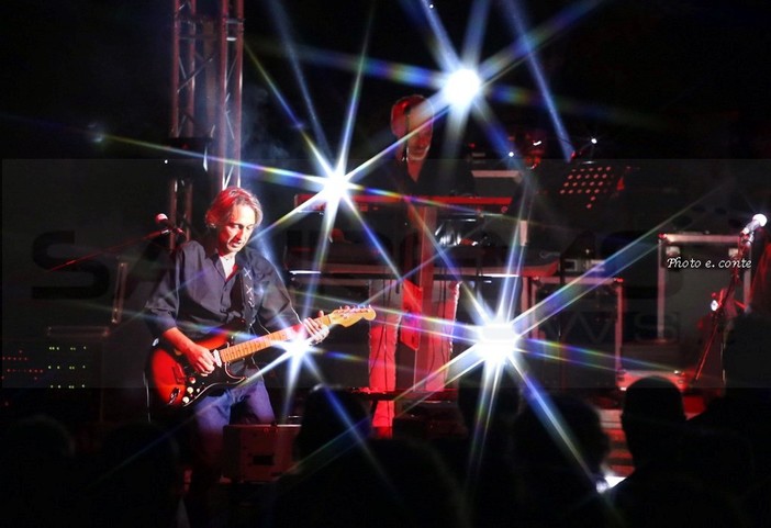 Vallecrosia: in tanti ieri sera alla pista di pattinaggio per il ‘Concerto tributo ai Pink Floyd Live’ Vallecrosia: in tanti ieri sera alla pista di pattinaggio per il ‘Concerto tributo ai Pink Floyd Live’