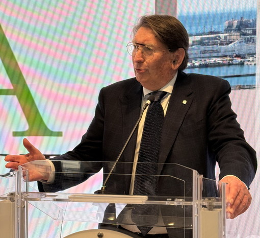 ‘Olioliva frantoio delle idee’ ad Imperia: Ercole Olivario celebra le eccellenze liguri dell’olio ‘Olioliva frantoio delle idee’ ad Imperia: Ercole Olivario celebra le eccellenze liguri dell’olio