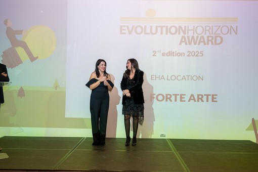Evolution Horizon Award 2025: Elisa De Leo premia l’arte, celebra innovazione e territorio