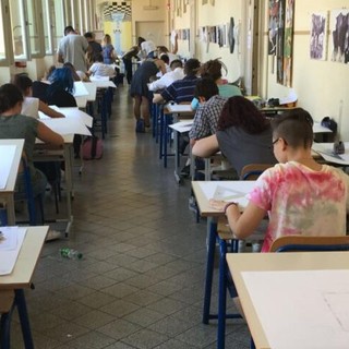 Maturità, gli auguri dalla Regione "Un abbraccio speciale a tutti gli studenti" Maturità, gli auguri dalla Regione "Un abbraccio speciale a tutti gli studenti"