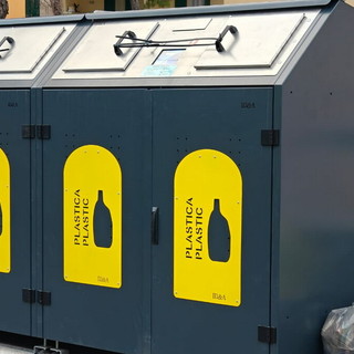 Rifiuti e inciviltà a Sanremo, il nostro lettore Andrea Chiarini attacca il Comune: “Servono regole più dure e applicare la legge” Rifiuti e inciviltà a Sanremo, il nostro lettore Andrea Chiarini attacca il Comune: “Servono regole più dure e applicare la legge”