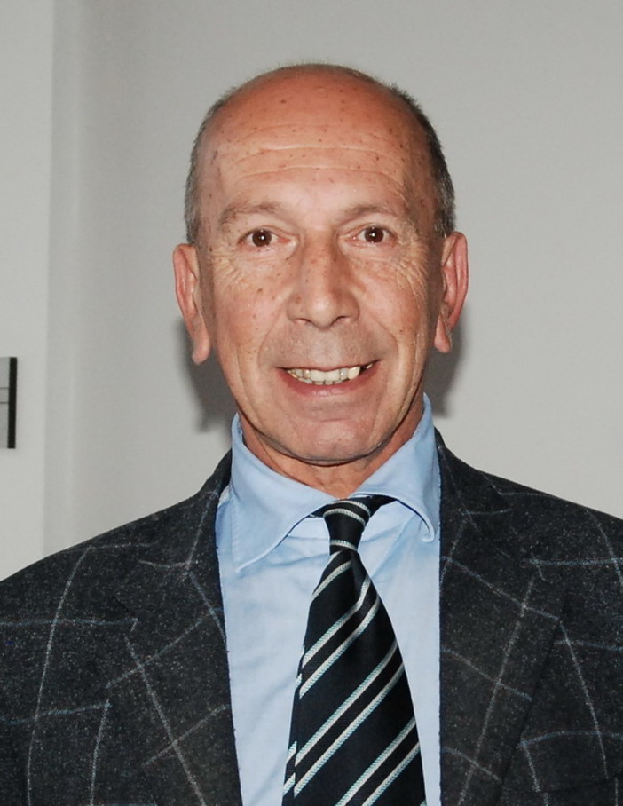 L'avvocato Erminio Annoni L'avvocato Erminio Annoni