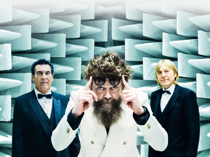 La band degli Extraliscio ospite oggi sulle frequenze di Radio Onda Ligure 101 La band degli Extraliscio ospite oggi sulle frequenze di Radio Onda Ligure 101