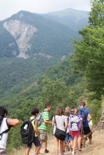 Domenica prossima l'escursione da Sanremo all'Eremo di San Michele sulla strada di San Giovanni Domenica prossima l'escursione da Sanremo all'Eremo di San Michele sulla strada di San Giovanni