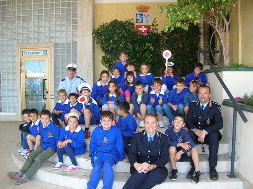 Ospedaletti: i risultati e le foto del Corso di educazione stradale per gli alunni della 'De Amicis'