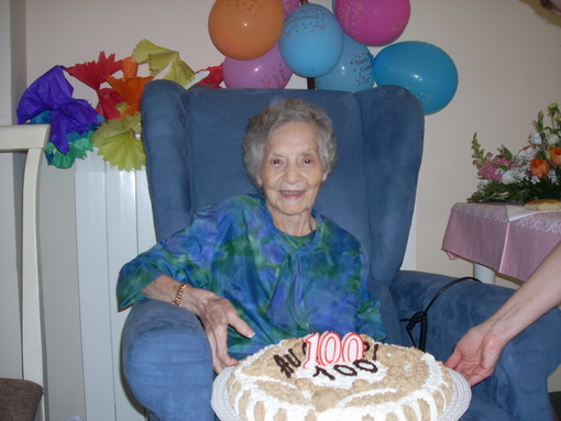Dolceacqua: festeggiati oggi i 100 anni di Elena Peroni, è nata ad Apricale