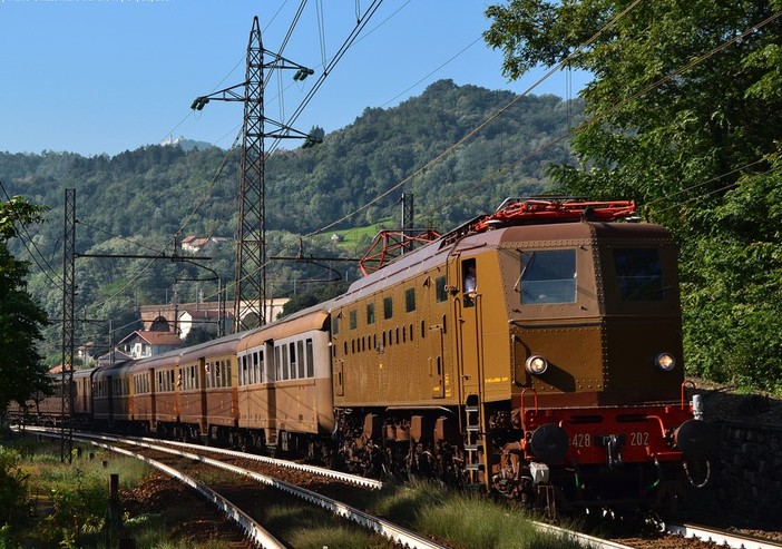 Dopo 144 anni, la chiusura definitiva della vecchia linea ferroviaria tra San Lorenzo al Mare ed Andora Dopo 144 anni, la chiusura definitiva della vecchia linea ferroviaria tra San Lorenzo al Mare ed Andora