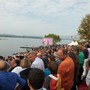 Europei di canottaggio 2026 a Varese: un'orchestra su un pontile galleggiante e uno spettacolo di giovanissimi atleti per una cerimonia d'apertura indimenticabile Europei di canottaggio 2026 a Varese: un'orchestra su un pontile galleggiante e uno spettacolo di giovanissimi atleti per una cerimonia d'apertura indimenticabile