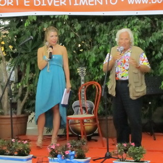 Diano Castello: un successo la 'prima' di musica d'agosto, il 'Bowling' festeggia il 24° compleanno Diano Castello: un successo la 'prima' di musica d'agosto, il 'Bowling' festeggia il 24° compleanno