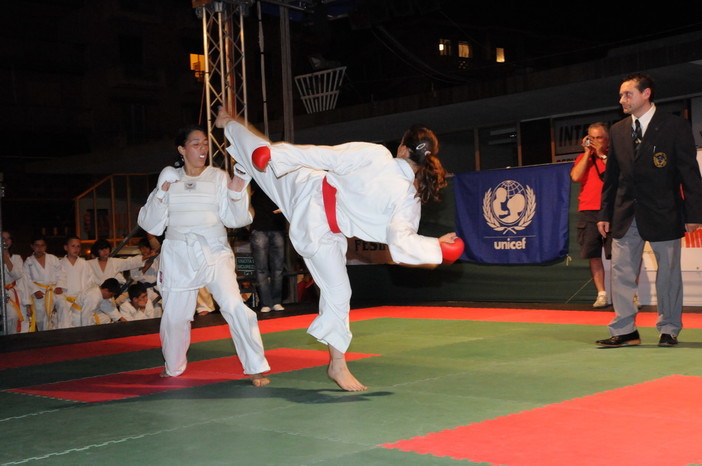 Karate: nel weekend evento internazionale ad Imperia, attesi 1500 atleti Karate: nel weekend evento internazionale ad Imperia, attesi 1500 atleti